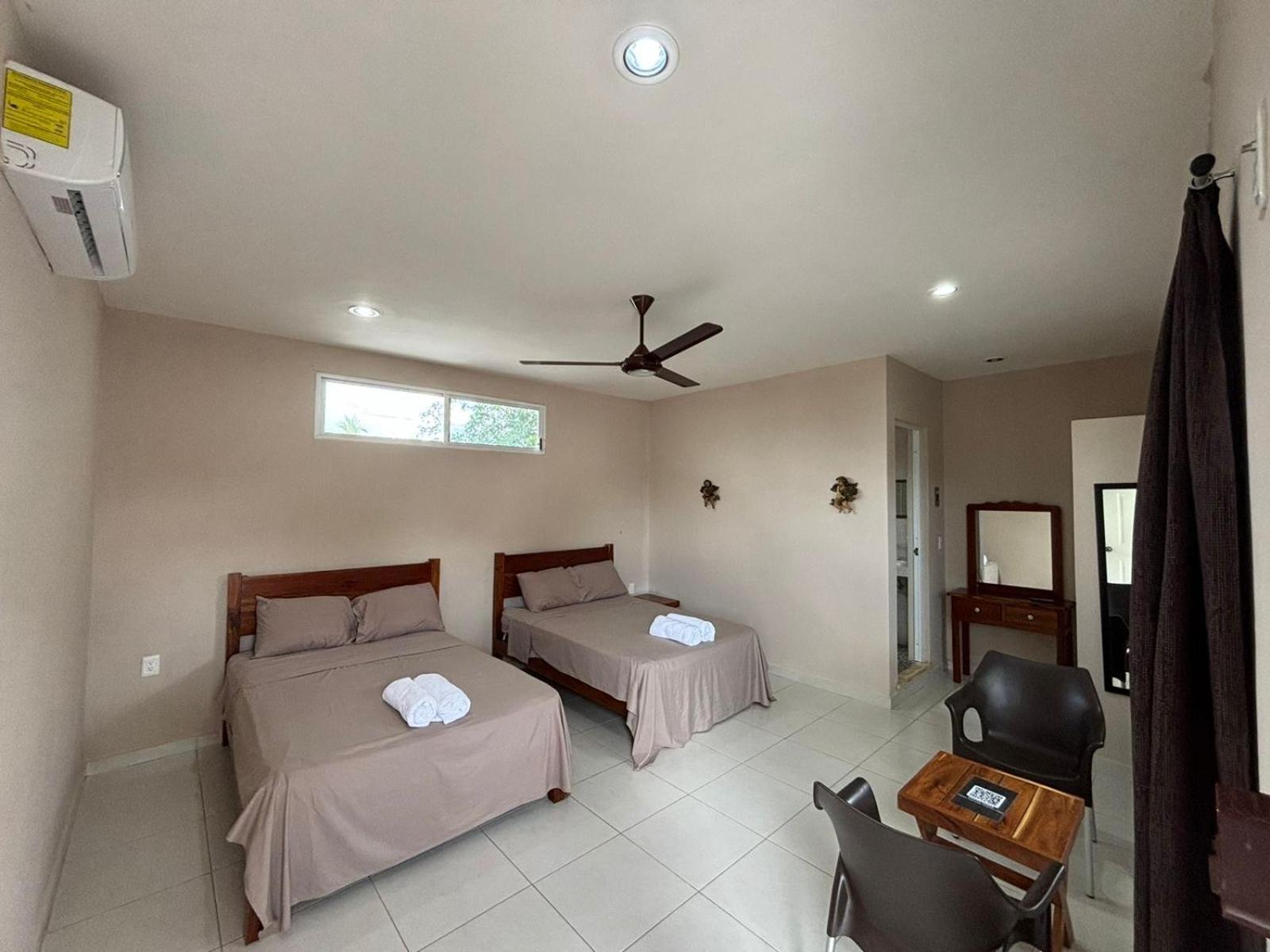 ホテル Casa Del Cenote バリャドリッド エクステリア 写真